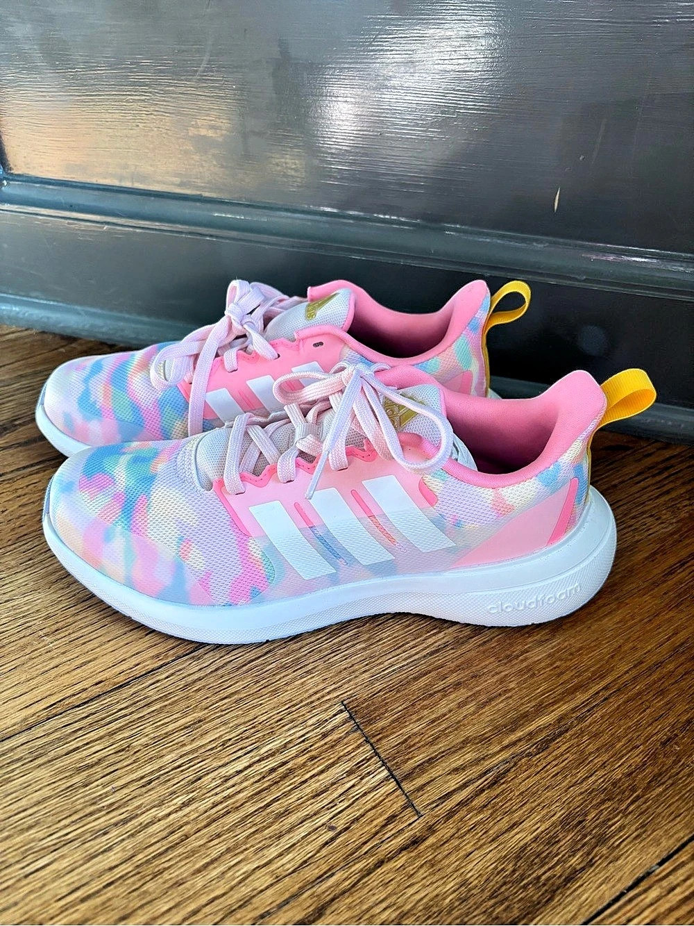 Adidas Fortarun 2.0 K Girls Sneakers. NWT.
